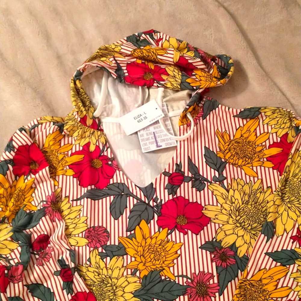 LuLaRoe Eliza shirt
